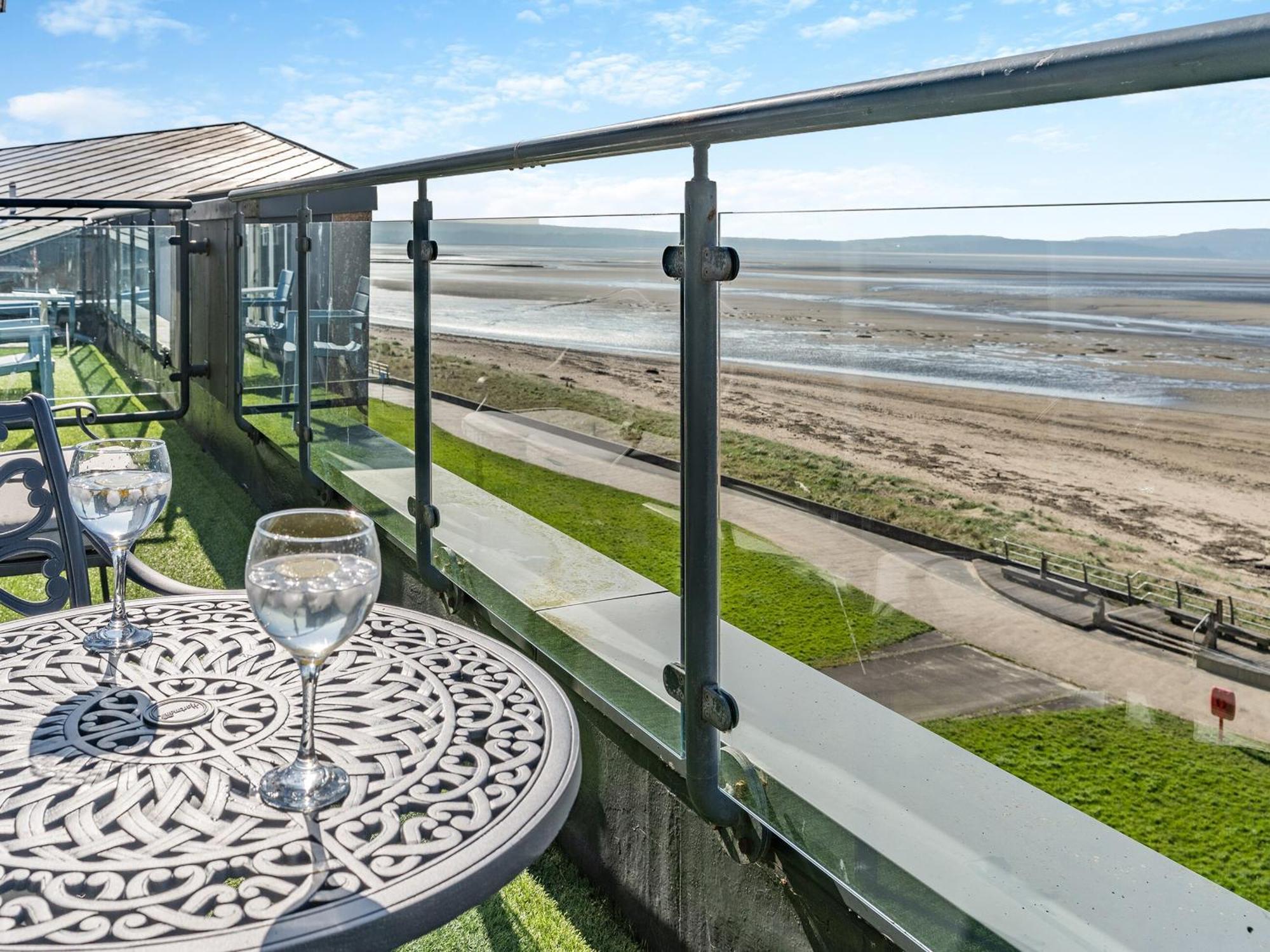 Beachview ラネリー エクステリア 写真